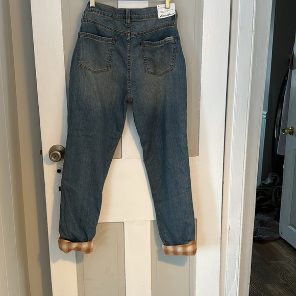 Women’s Eddie Bauer flannel lined jeans. Size 4. NWT - Picture 2 of 6